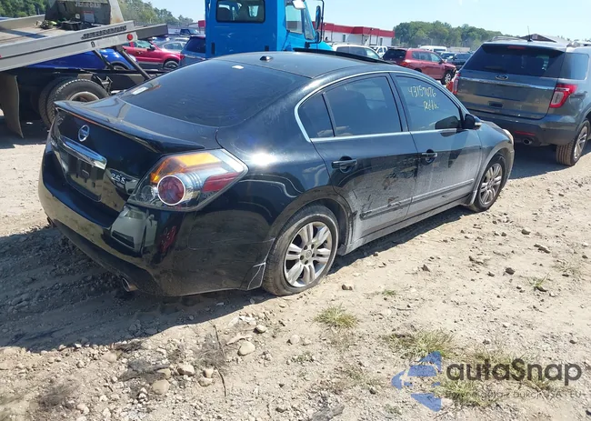 1N4AL2AP6BN402278: 43157076