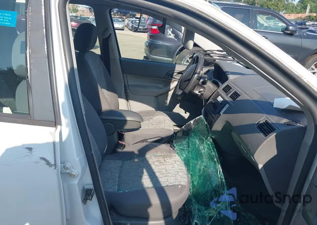 1FAFP36N15W138599: 43157144