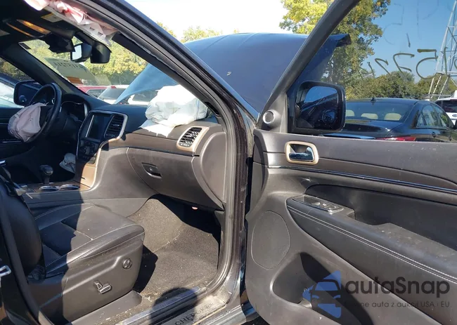 1C4RJFBG9FC134952: 43157214