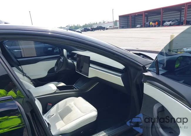 5YJSA1E68MF453413: 43157454