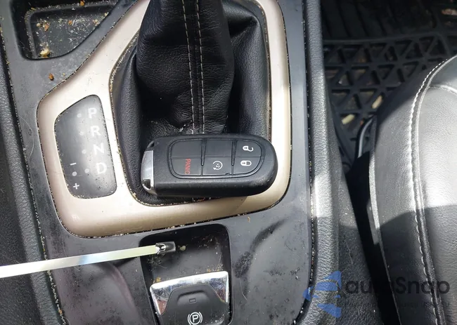 1C4PJLDS0FW515935: 43157610