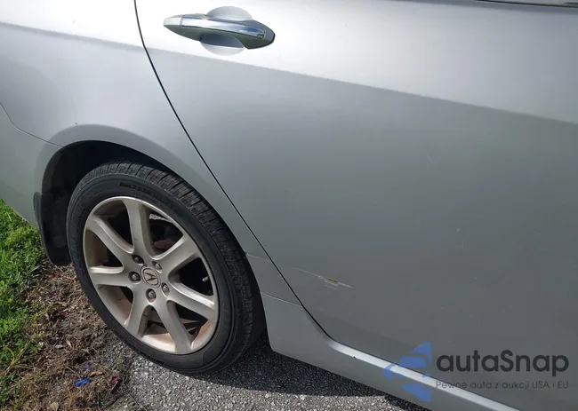 JH4CL96985C004588: 43156746