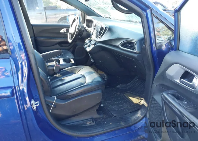 2C4RC1BG7KR746615: 43158079