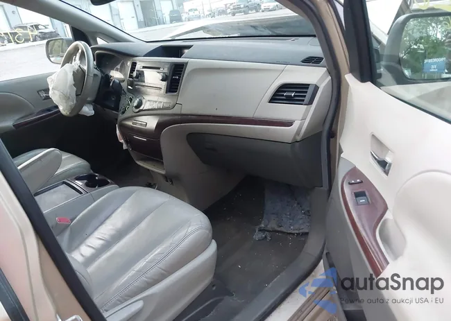 5TDYK3DC2BS045525: 43158126