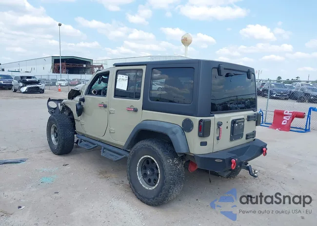 1C4BJWFG2HL701727: 43158157