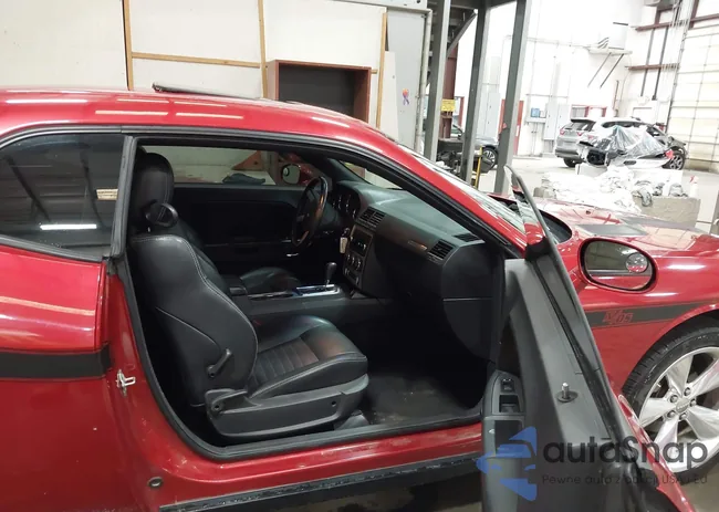 2B3LJ44V49H598241: 43158288