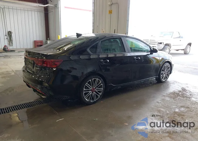 3KPF44AC2PE520989: 43158291