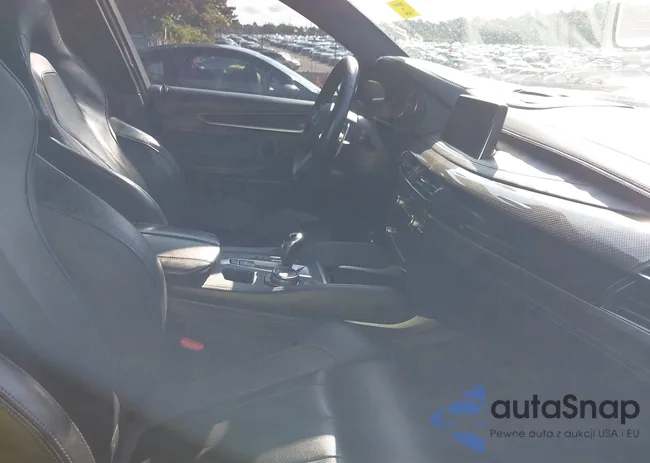 5YMKW8C54G0R43295: 43158312