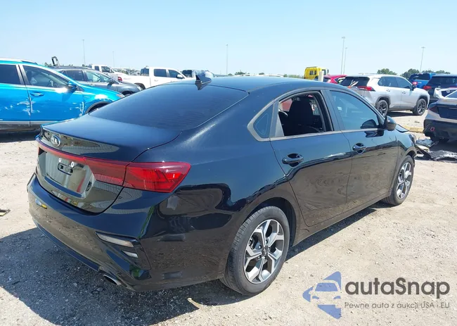 3KPF24AD7ME349666: 43158356