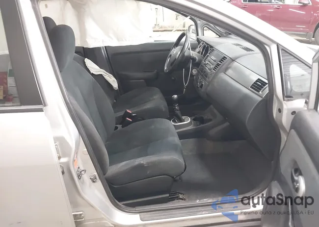 3N1BC13E79L471370: 43158393