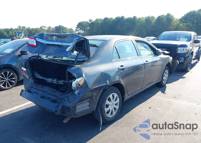 2T1BU4EE1BC705018: 43158541