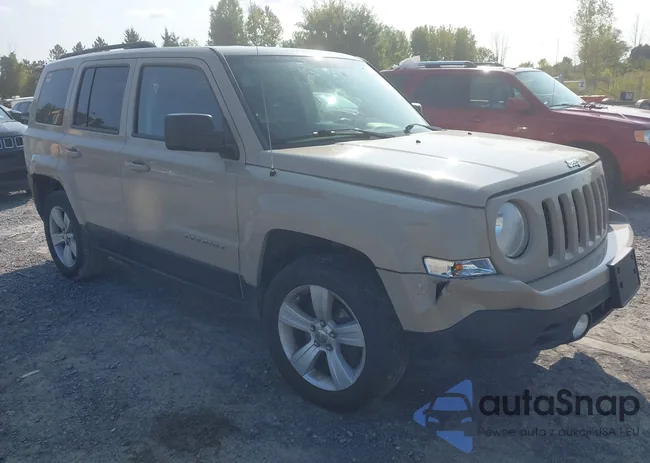 1C4NJRFB2GD752866: 43158570