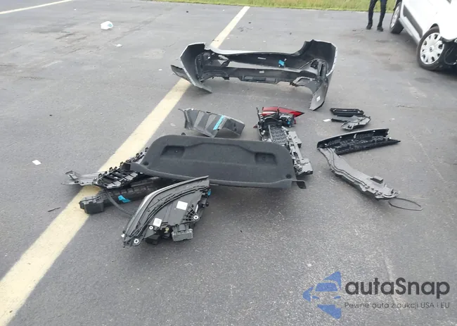 WBA43FJ08SCU34384: 43157667