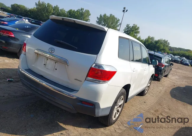 5TDBK3EH0CS123558: 43157682