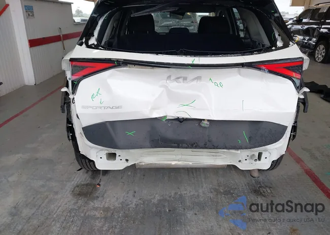 KNDPU3AF1P7033596: 43157755