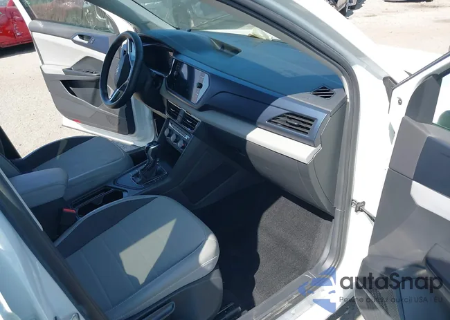 3VVTX7B24NM004011: 43159124