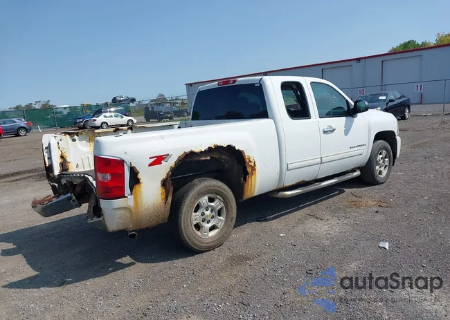 1GCEK29J39Z160308: 43159175