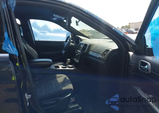 1C4RJEAG2JC368578: 43159242