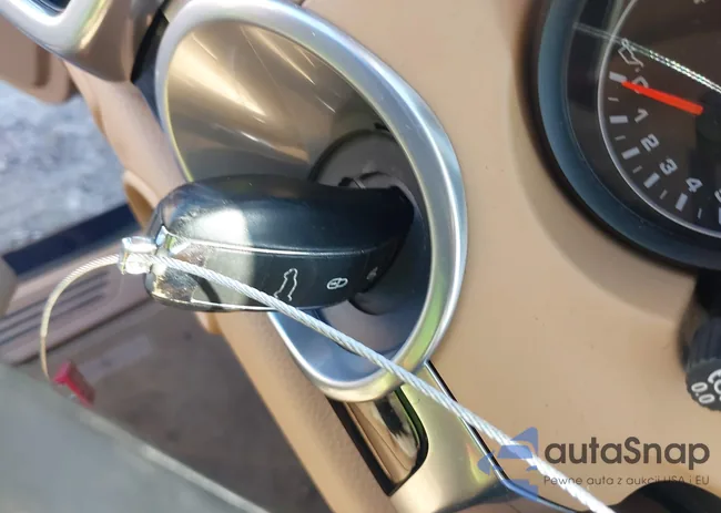 WP1AA2A21CLA04993: 43159327