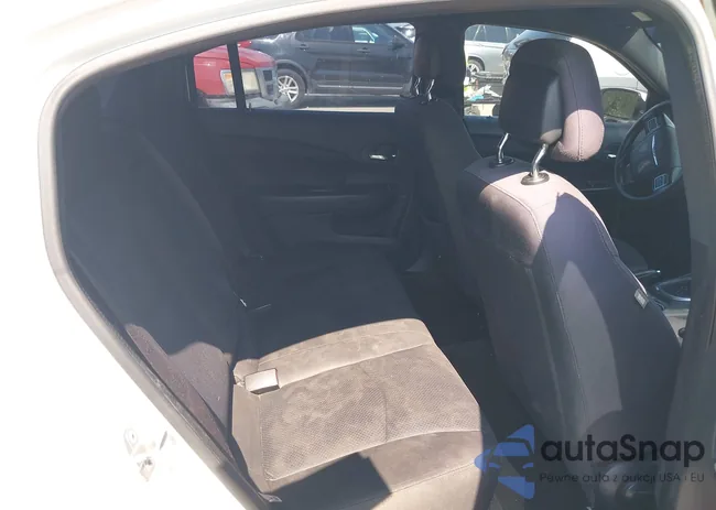 1C3CCBAB0EN237151: 43159338