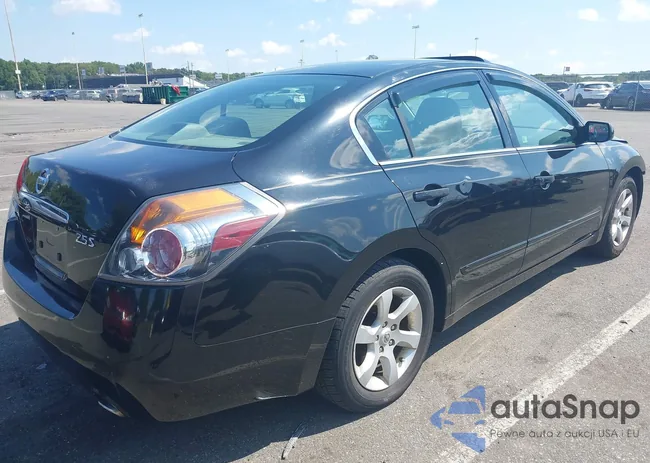 1N4AL21E27N437521: 43159398