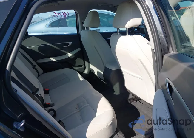 KMHL64JA9SA451835: 43159401