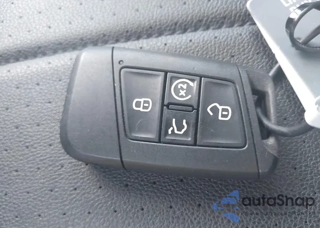 3VVTB7AX9RM218851: 43159427