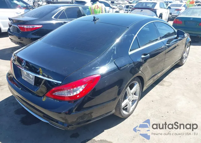 WDDLJ7DB0EA121097: 43159435