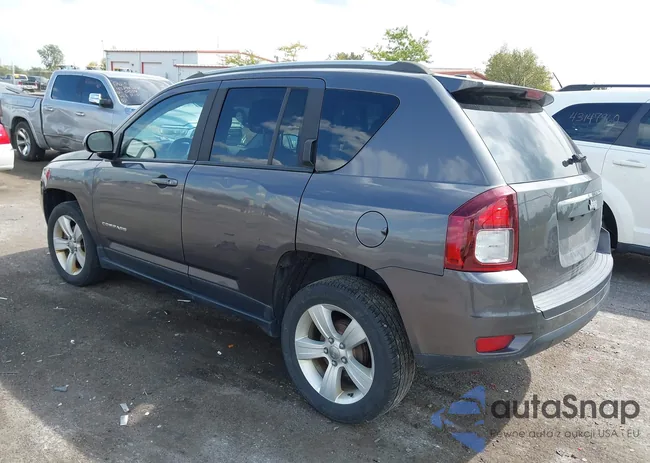 1C4NJCEA1GD633468: 43159466