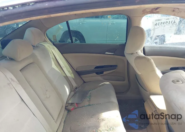 1HGCP26458A078943: 43159516