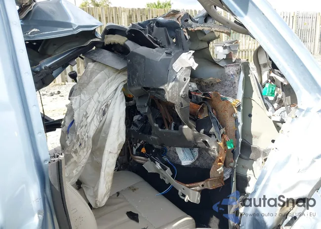 2C4RC1BGXDR747700: 43159580