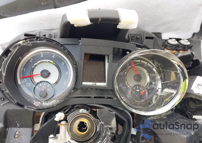 2C4RC1BGXDR747700: 43159580