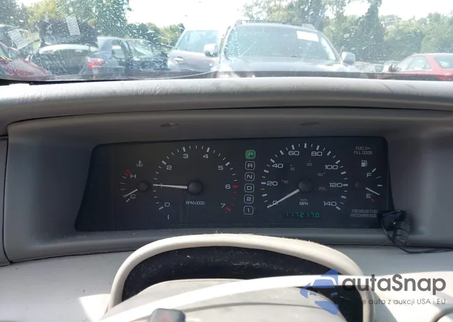 1LNFM91V3WY677093: 43158670