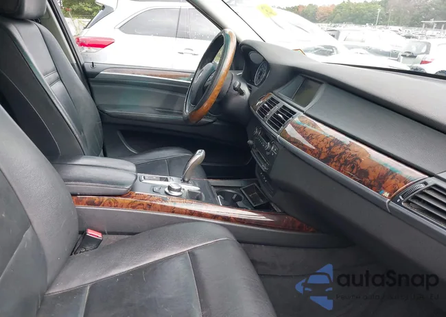 5UXFE43578L005196: 43158750