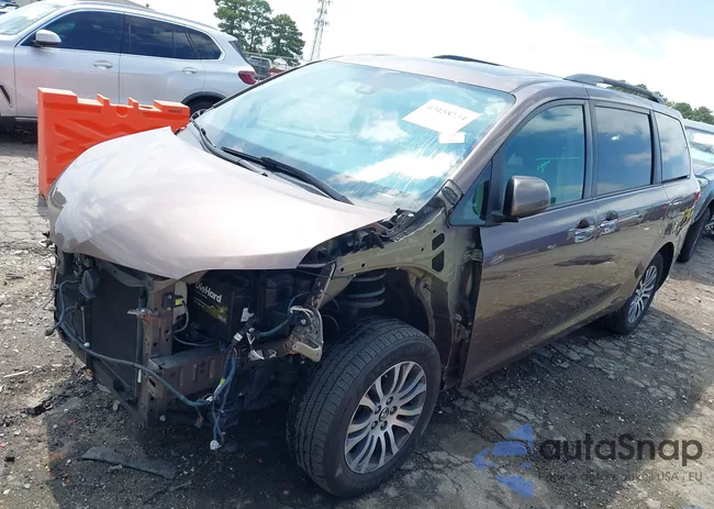 5TDYZ3DC8JS954640: 43158754