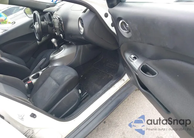 JN8AF5MR2FT504246: 43160147