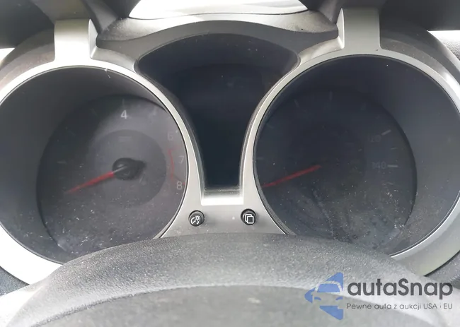 JN8AF5MR2FT504246: 43160147