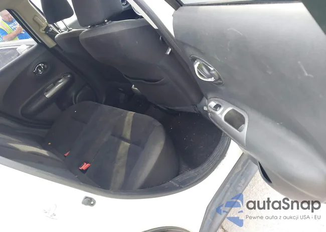 JN8AF5MR2FT504246: 43160147