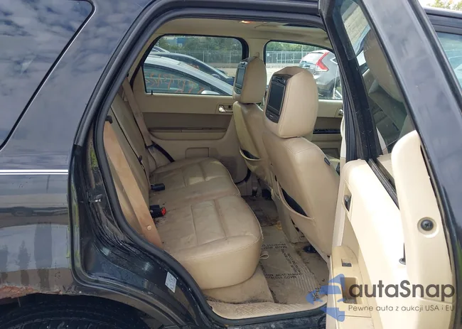 1FMCU9EG1BKB44669: 43160192