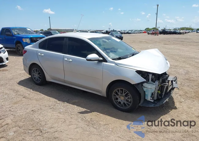 3KPA24AD8LE358773: 43160342