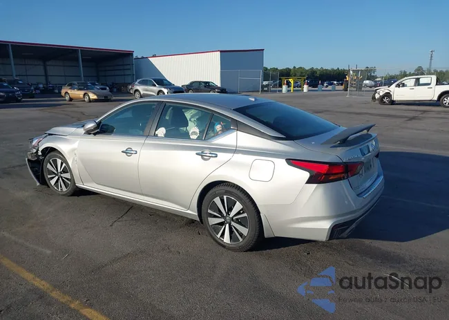 1N4BL4DVXNN358493: 43160358