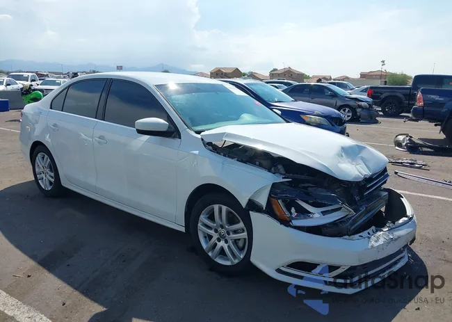 3VW2B7AJ0HM295352: 43160439