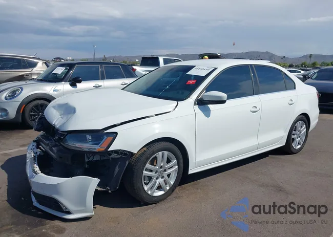 3VW2B7AJ0HM295352: 43160439