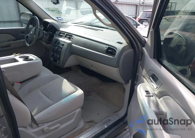 1GNFC13C97R425856: 43160451