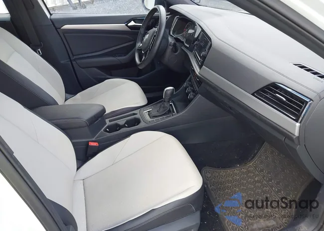 3VWC57BU2MM099881: 43160484