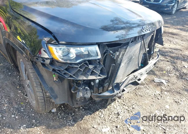 1C4RJFCG8KC592622: 43160562