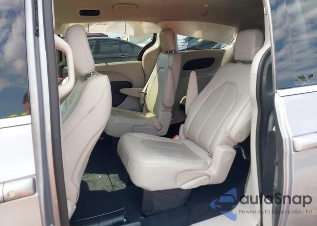 2C4RC1BG5MR552782: 43160596