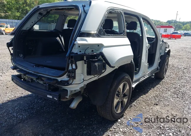 1C4RJYB65N8762026: 43159657