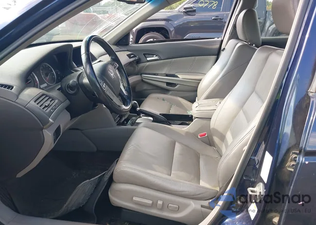 1HGCP36839A022008: 43159997