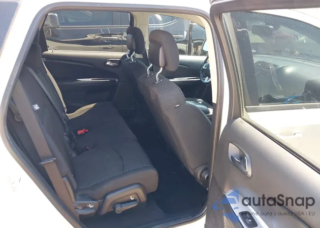 3C4PDCAB3JT385689: 43161135